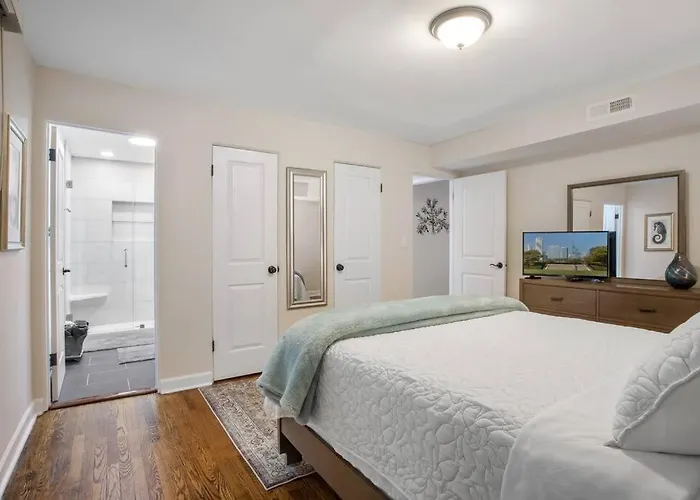 Apartment Charm *